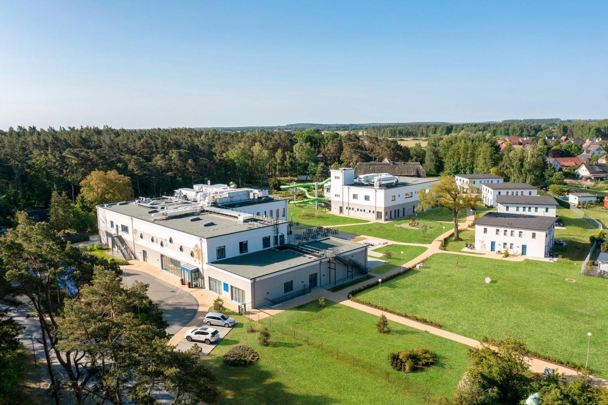 Hotel Tui Suneo Kinderresort Ihr Entspannter Familienurlaub Mit Abenteuerspielplatz & Der Laengsten Wasserrutsche Im Deutschen Teil Der Insel Usedom Trassenheide