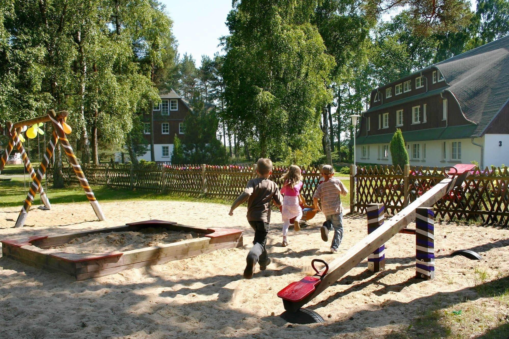 Hotel Tui Suneo Kinderresort Ihr Entspannter Familienurlaub Mit Abenteuerspielplatz & Der Laengsten Wasserrutsche Im Deutschen Teil Der Insel Usedom